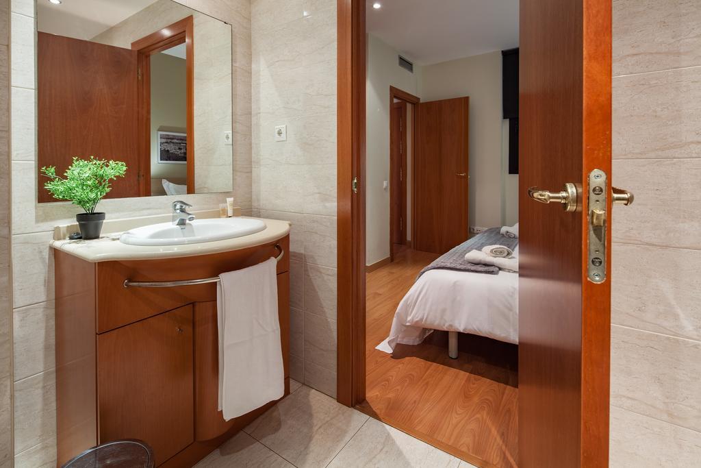 Habitat Apartments Carders Barcelona Szoba fotó